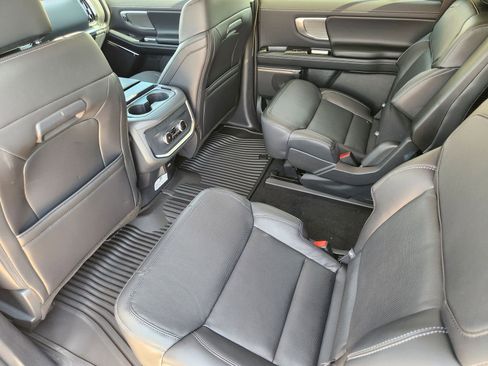 New 2025 Ford Expedition Max Platinum image 25