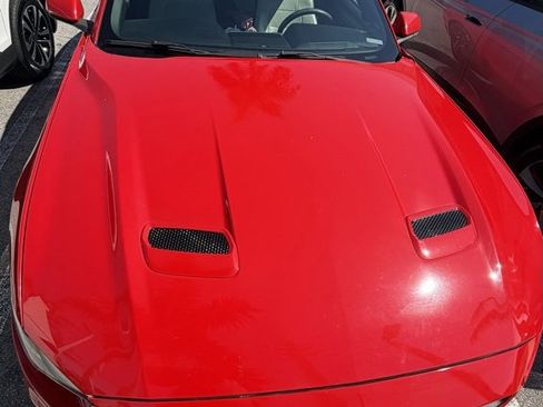 Used 2018 Ford Mustang Premium image 1