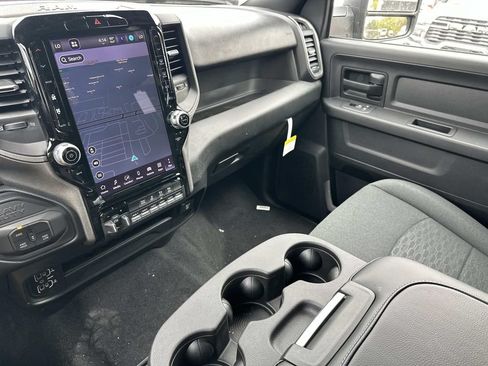 New 2026 RAM 2500 Tradesman AWD/4WD image 17