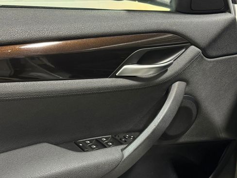 Used 2013 BMW X1 xDrive35i image 11