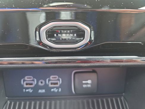 New 2026 Jeep Grand Cherokee L 4WD image 28