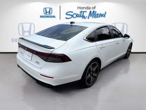 Certified 2024 Honda Accord Sport image 7