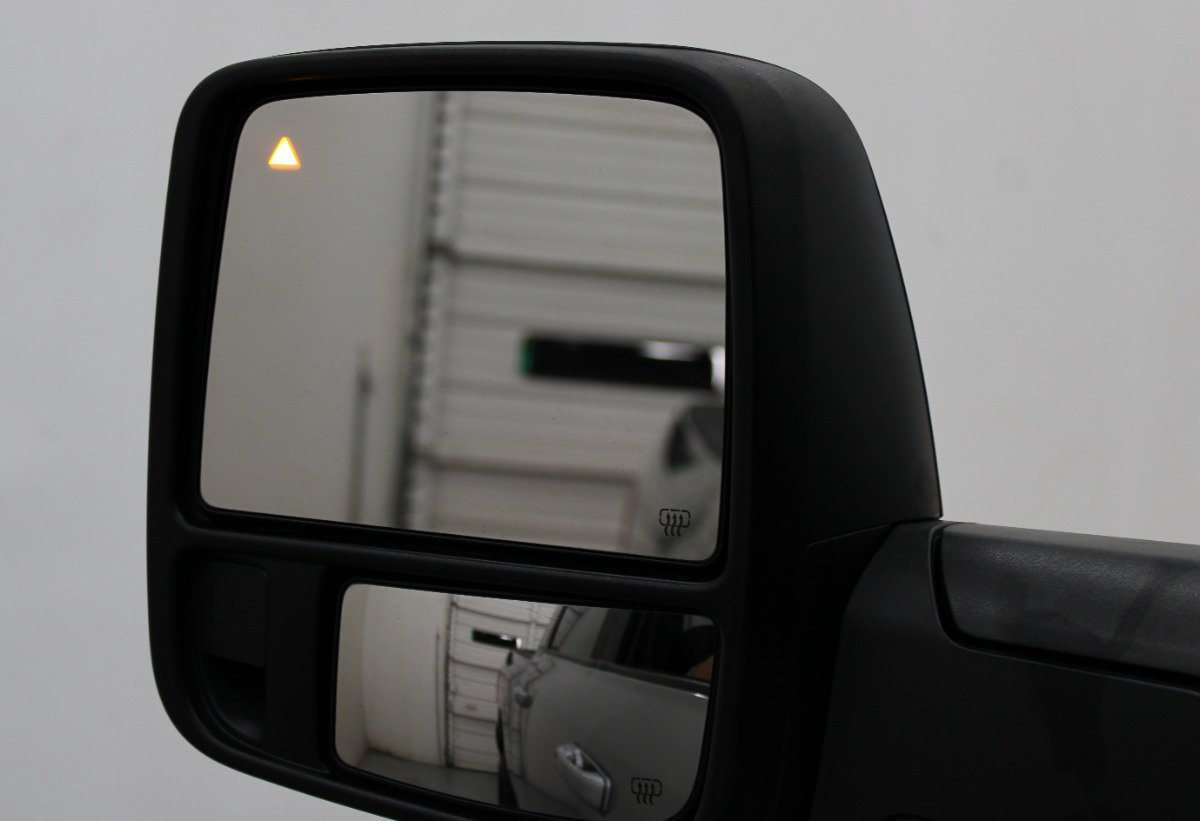Used 2024 RAM 2500 Big Horn w/ Night Edition AWD/4WD image 14