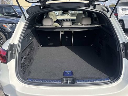 New 2026 Mercedes-Benz GLC 300 image 5