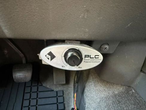 Used 2010 Nissan Frontier XE w/ XE Preferred Pkg RWD image 23