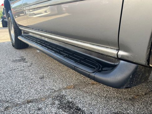 Used 2000 Chevrolet Tahoe LS w/ LS Preferred Equipment Group image 19