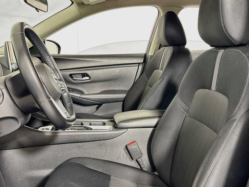Used 2024 Nissan Sentra SV w/ All-Weather Package FWD image 9