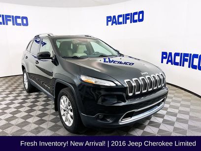 Used 2016 Jeep Cherokee Limited w/ Luxury Group