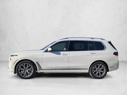 New 2026 BMW X7 xDrive40i w/ Premium Package image 5