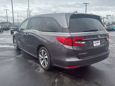 Certified 2024 Honda Odyssey Touring image 10
