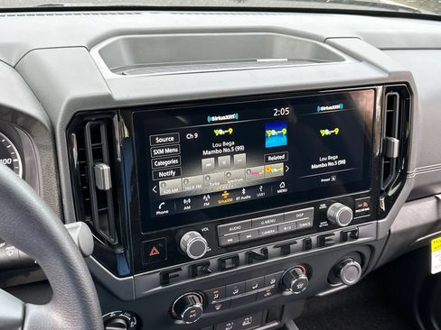 New 2026 Nissan Frontier SV w/ Tow Package AWD/4WD image 11
