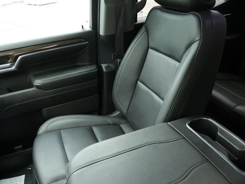 Used 2024 Chevrolet Silverado 1500 RST w/ Convenience Package II AWD/4WD image 23