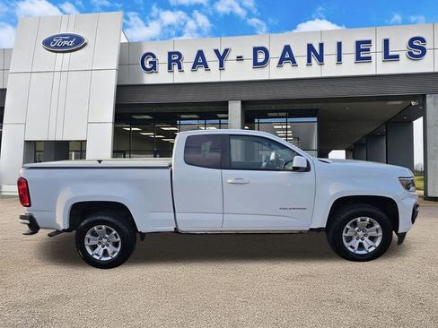 Used 2022 Chevrolet Colorado LT w/ Fleet Safety Package image 2