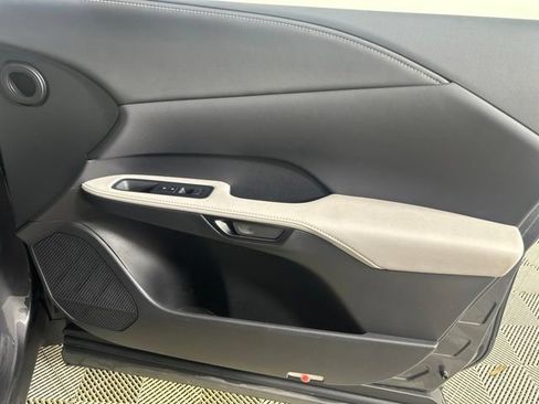 Used 2024 Lexus RX 350 Premium w/ Accessory Package AWD/4WD image 25
