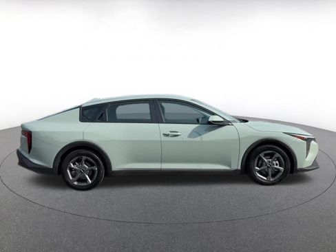 Used 2026 Kia K4 FWD image 13