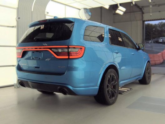 Used 2018 Dodge Durango SRT w/ Technology Group AWD/4WD image 8