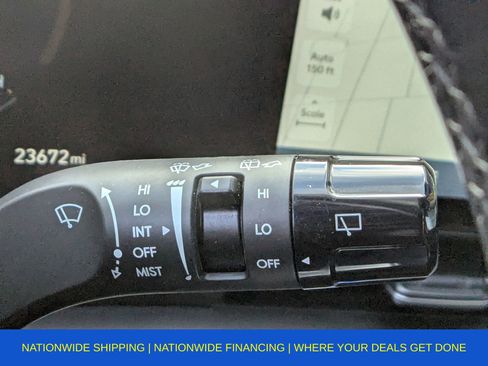 Used 2024 Hyundai Kona Limited image 38