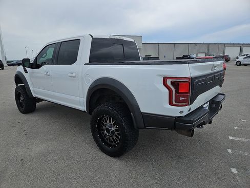 Used 2019 Ford F150 Raptor w/ Equipment Group 802A Luxury image 4