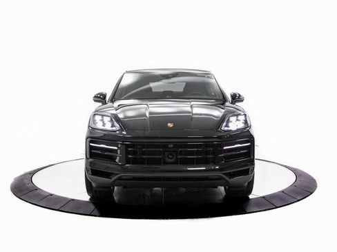 New 2026 Porsche Cayenne S image 10