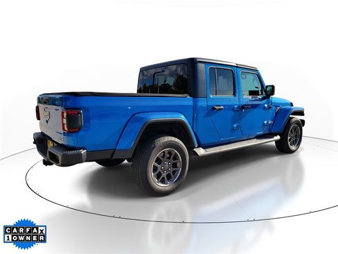 Used 2020 Jeep Gladiator Overland image 4