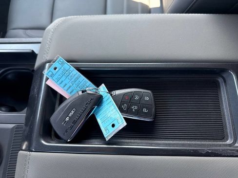 Used 2025 GMC Hummer EV 2X AWD/4WD image 41