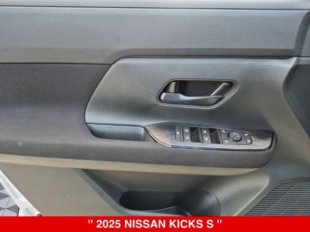 Certified 2025 Nissan Kicks S AWD/4WD image 12