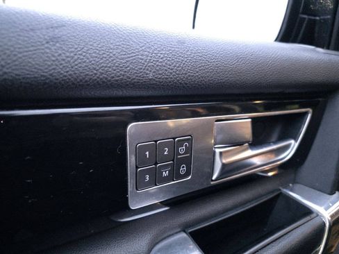 Used 2010 Land Rover LR4 HSE LUX AWD/4WD image 20