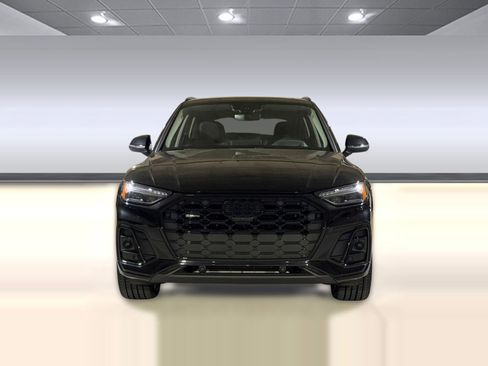 Used 2023 Audi Q5 2.0T Prestige w/ Prestige Package AWD/4WD image 6