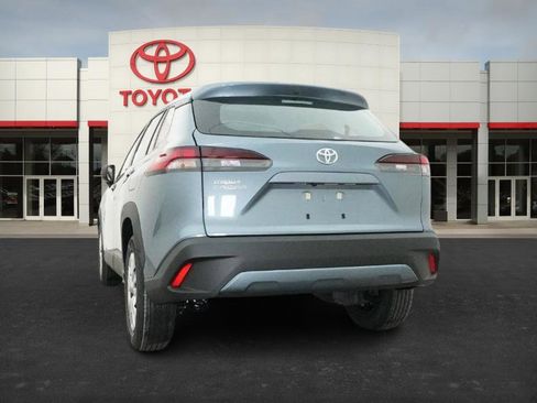 New 2026 Toyota Corolla Cross L image 15