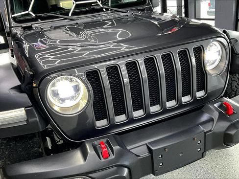 Used 2021 Jeep Wrangler Unlimited Rubicon w/ LED Lighting Group AWD/4WD image 33
