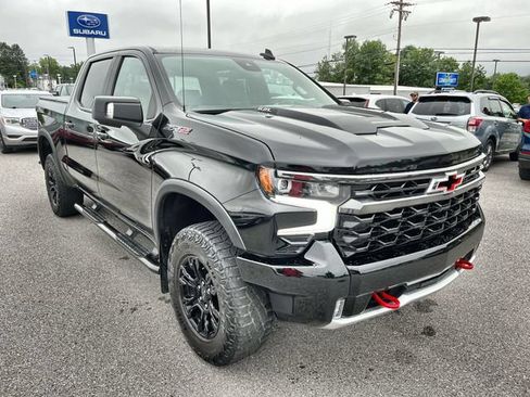 Used 2023 Chevrolet Silverado 1500 ZR2 AWD/4WD image 10
