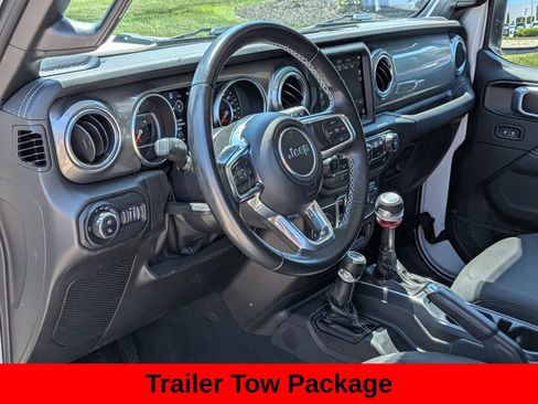 Used 2022 Jeep Gladiator Overland AWD/4WD image 13