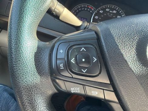 Used 2015 Toyota Camry LE FWD image 14