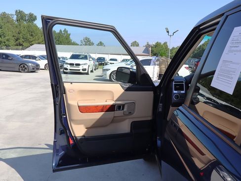 Used 2012 Land Rover Range Rover HSE AWD/4WD image 37