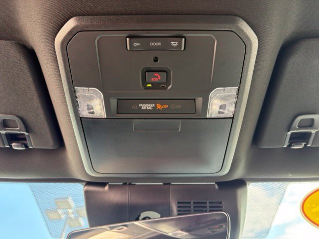 Used 2025 Toyota Tacoma TRD Sport AWD/4WD image 24