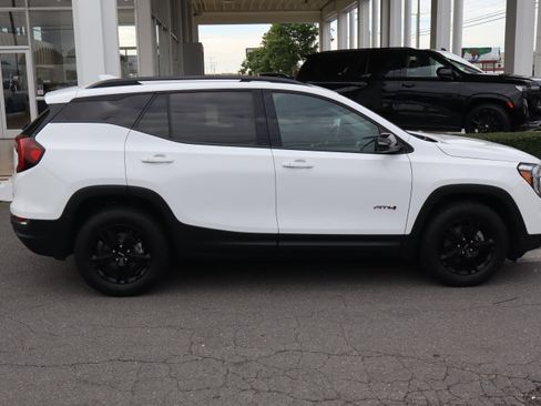 Certified 2023 GMC Terrain AT4 image 11