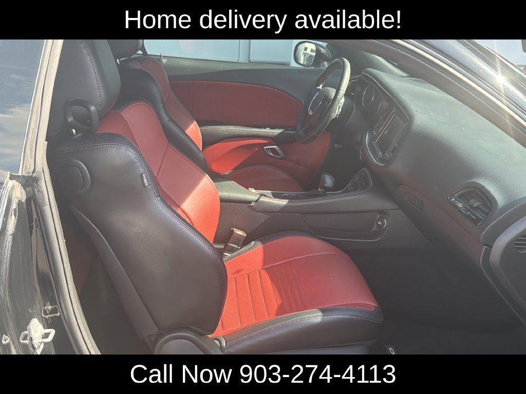 Used 2016 Dodge Challenger R/T Scat Pack RWD image 11