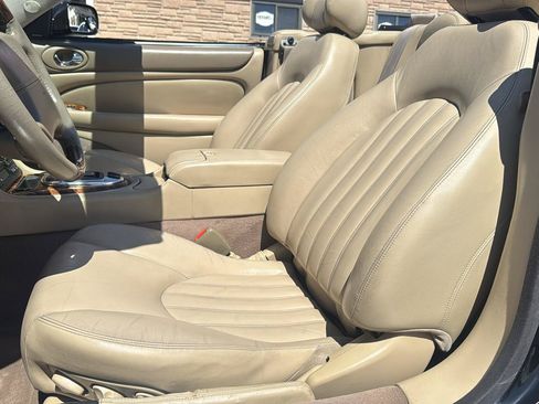 Used 2006 Jaguar XK8 Convertible RWD image 19