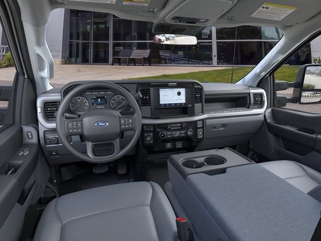 New 2026 Ford F250 XL w/ F-250 >10K GVWR Package AWD/4WD image 9