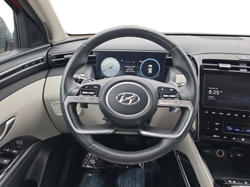 Used 2023 Hyundai Tucson Limited FWD image 12