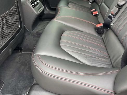 Used 2023 Maserati Ghibli Modena image 13