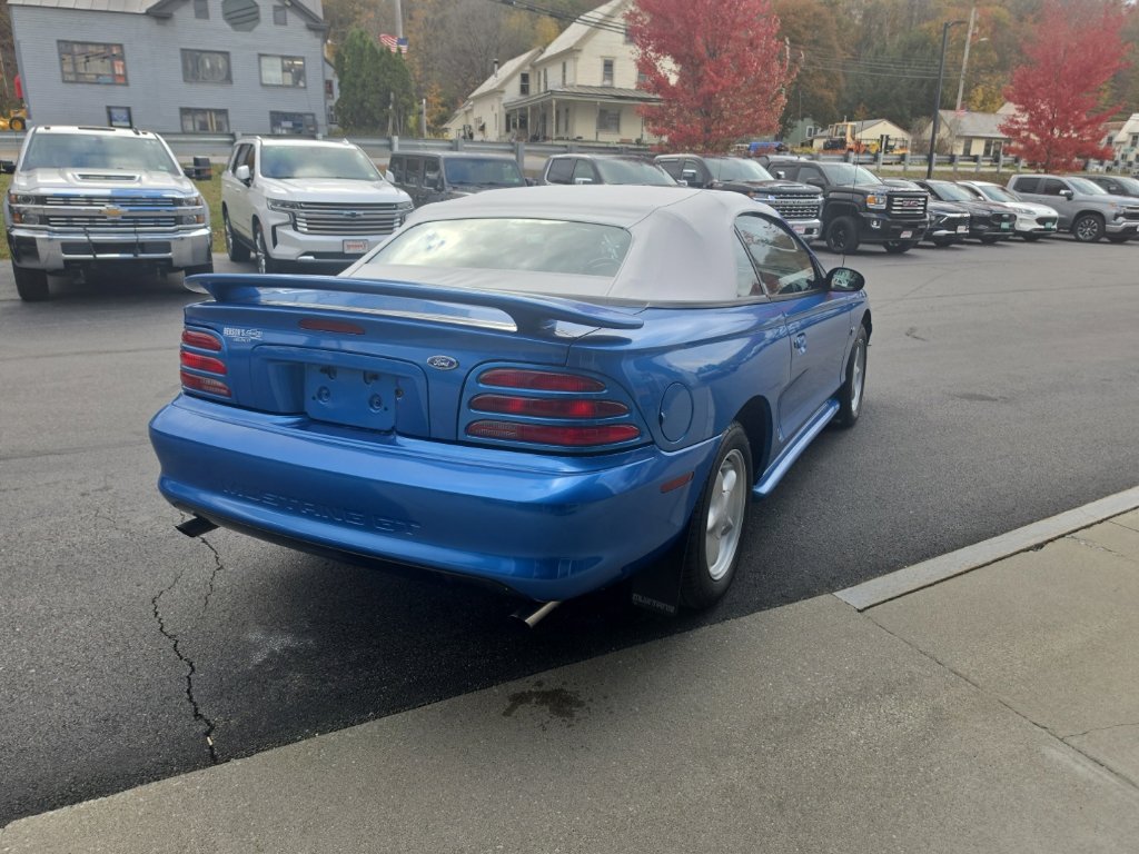 Used 1994 Ford Mustang GT RWD image 6