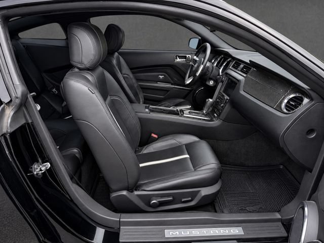 Used 2014 Ford Mustang GT Premium w/ Electronics Package RWD image 11