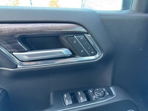Used 2023 Chevrolet Silverado 1500 LTZ w/ LTZ Premium Package image 23