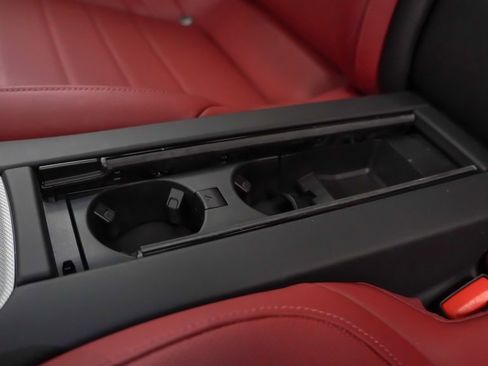 Certified 2025 Porsche Panamera 4 image 20