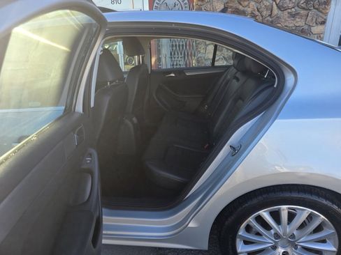 Used 2014 Volkswagen Jetta SEL image 12