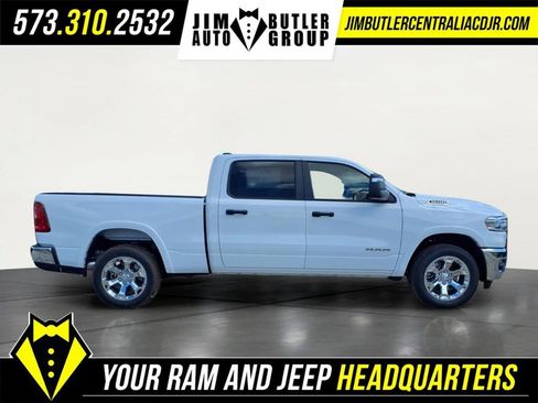 New 2026 RAM 1500 4x4 Crew Cab image 22
