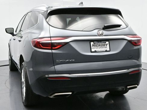 Used 2021 Buick Enclave Essence w/ Sound and Sites Package image 6