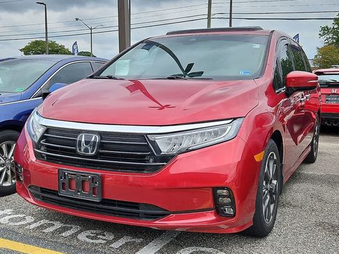Used 2022 Honda Odyssey Elite image 1