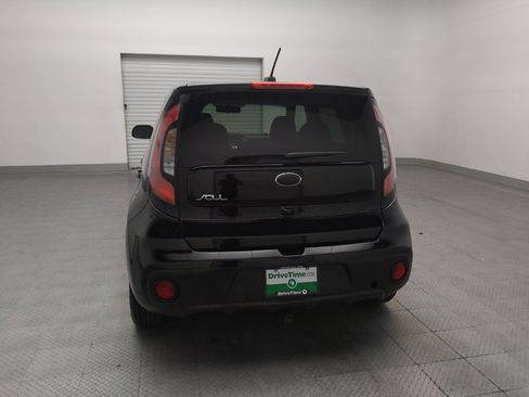 Used 2019 Kia Soul w/ Option Group 020 FWD image 6